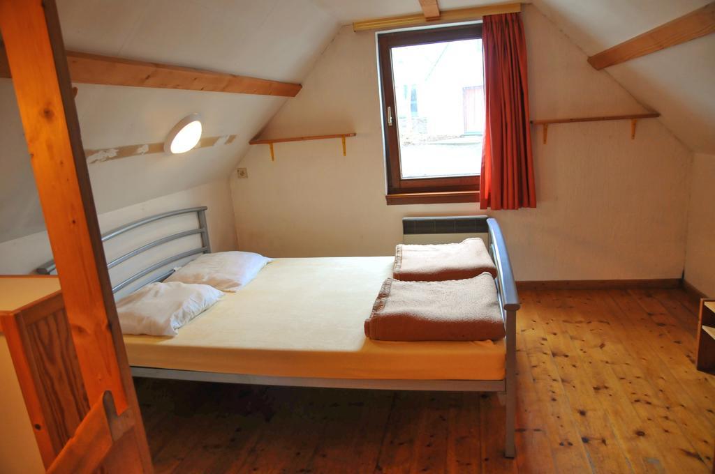 Les Doyards Hotel Vielsalm Bilik gambar